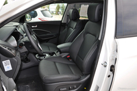 2017款格越3.0L自动7座四驱旗舰豪华科技套件