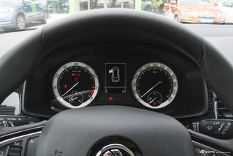 2018款柯迪亚克改款2.0T自动330TSI两驱豪华优享版7座