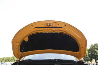 2017款风神AX4 1.6L手动潮尚型