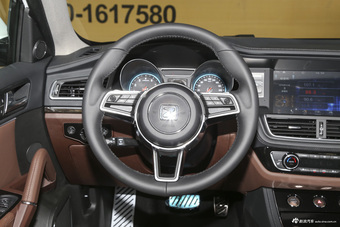 2016款众泰T600 2.0T自动尊享型运动版