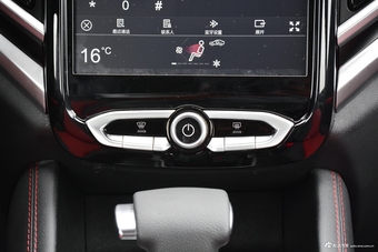 2017款中华V3 1.5T自动旗舰型