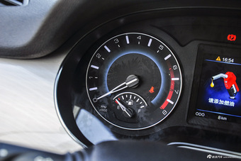 2016款哈弗H2 1.5T手动两驱豪华型