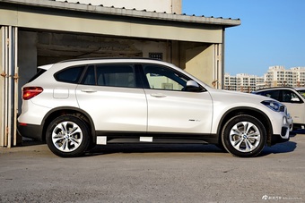 2016款宝马X1 1.5T自动sDrive18Li尊享型