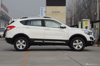 2016款海马S5 1.5T自动创享版