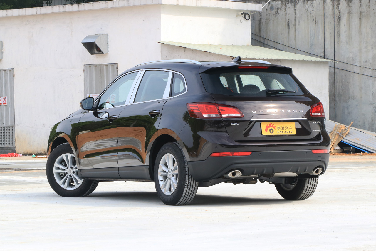 2016款宝沃BX7 2.0T自动两驱精英版28T