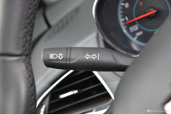 2017款科鲁兹两厢1.4T 双离合领锋版