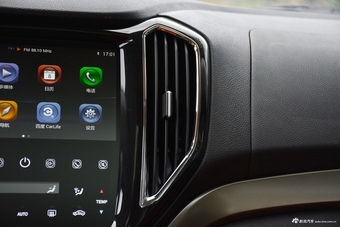 2017款长安CX70 1.5T自动尊擎版