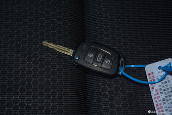 2016款领动 1.6L自动智炫豪华型 