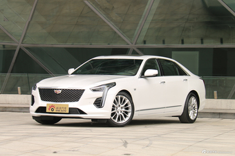 2019款CT6 2.0T自动28T铂金版图片