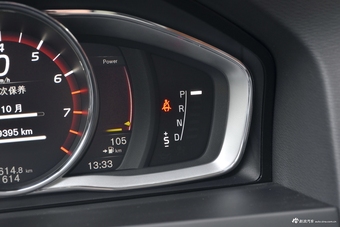 2018款沃尔沃S60L 2.0T自动T4智驭进取版