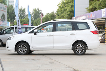 2018款瑞风R3 1.6L手动豪华型