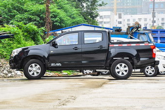 2016款瑞迈2.8T手动两驱进取款