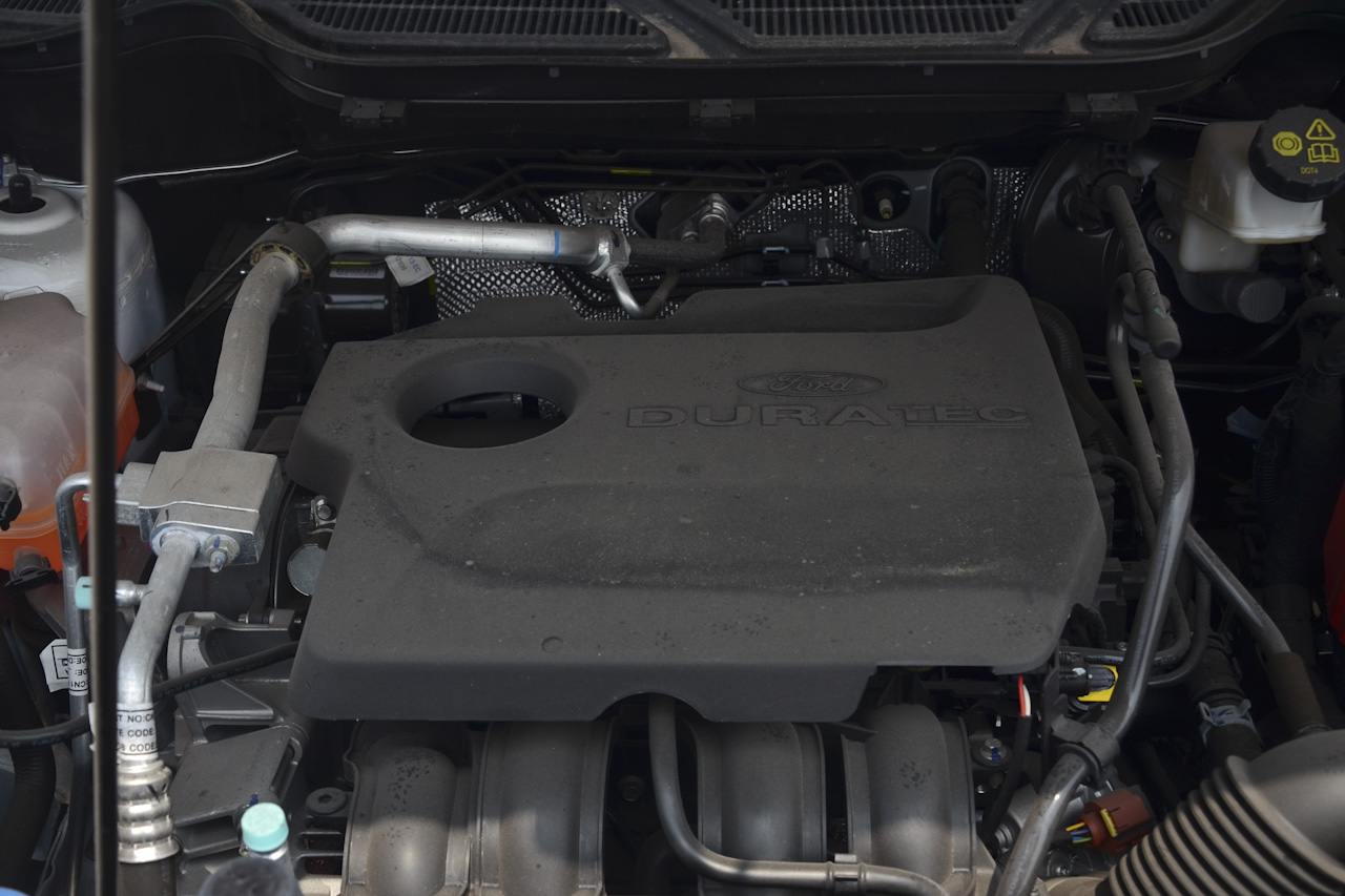 2017款翼搏1.5L手动尊贵型