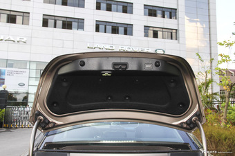 2015款捷豹XJL 3.0L自动SC两驱尊享商务版