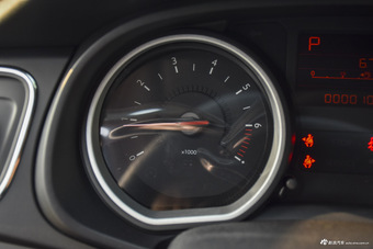 2017款雪铁龙C3-XR 1.6L自动时尚型