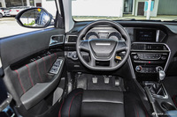 2015款猎豹CS10 2.0T手动新锐版  雅典白