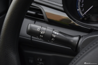 2017款YARiS L 致炫1.5G自动劲速天窗升级版