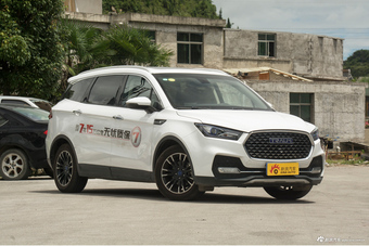 2018款君马S70 1.5T自动豪华型