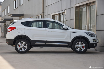 2017款海马S5强动力版1.6L手动舒适型