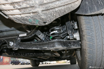 2018款瑞虎8 1.5T自动尊贵型 5座