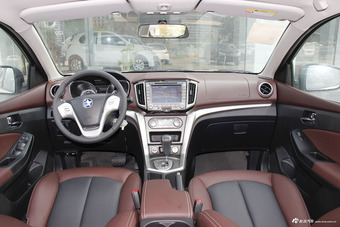 2015款启辰T70X 2.0L自动睿享运动版