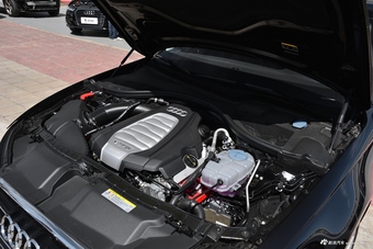 2018款奥迪A6L 2.5L自动30周年年型 30 FSI 风尚型
