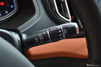 2016款瑞虎7 1.5T手动耀领版