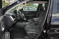 2017款自由光2.4L自动优越版