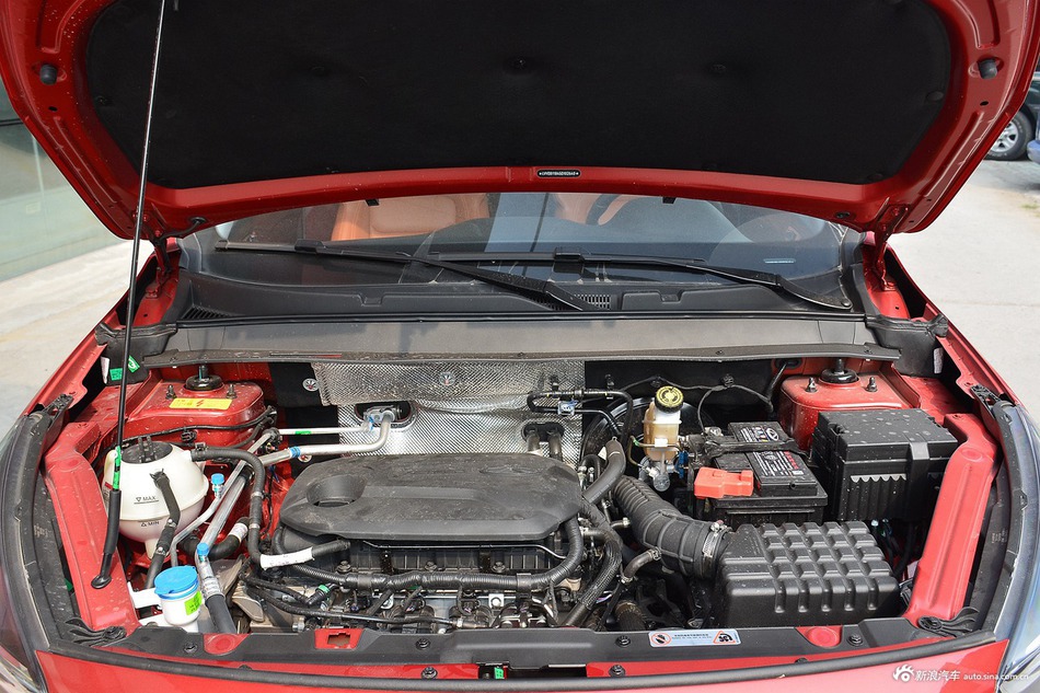 2016款瑞虎7 1.5T自动耀领版