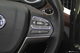 2016款斯威X7 1.5T手动尊贵型