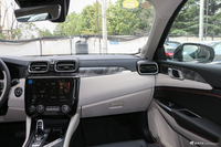 2018款领克02 1.5T自动两驱耀Pro版