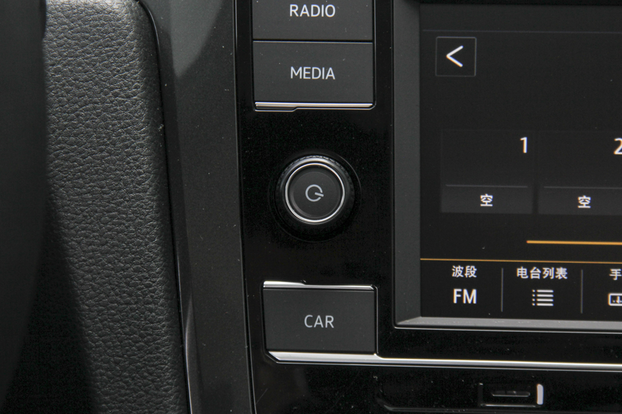 2018款高尔夫1.6L自动舒适型