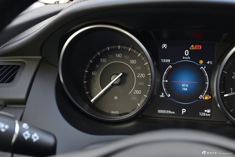 2018款捷豹E-PACE 2.0T自动P200