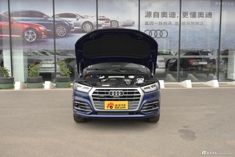 2018款奥迪Q5L 2.0T自动45 TFSI Sport