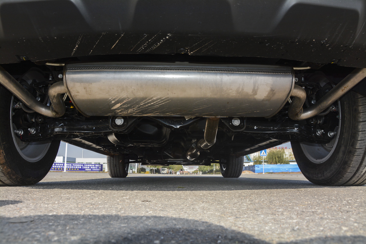 2018款汉腾X7S 1.5T 自动豪华型