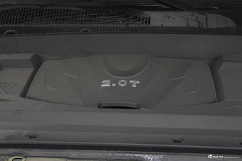 2015款陆风X7 2.0T自动全景旗舰版