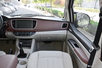 2018款菱智M5 1.6L手动7座舒适型