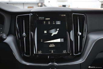2018款沃尔沃XC60 2.0T自动T4智逸版