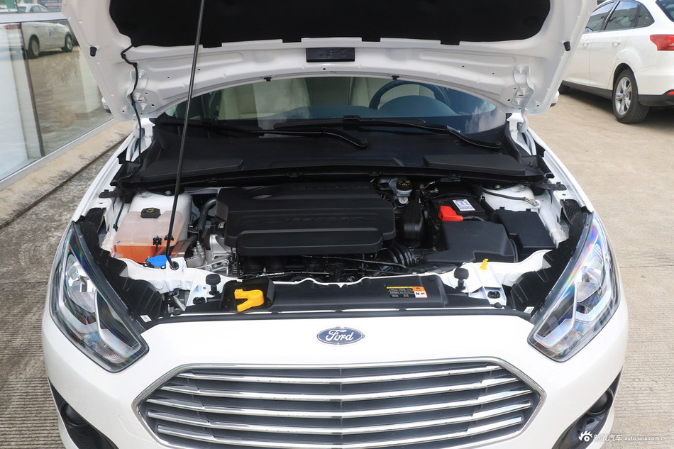 2017款福睿斯改款1.5L自动舒适型