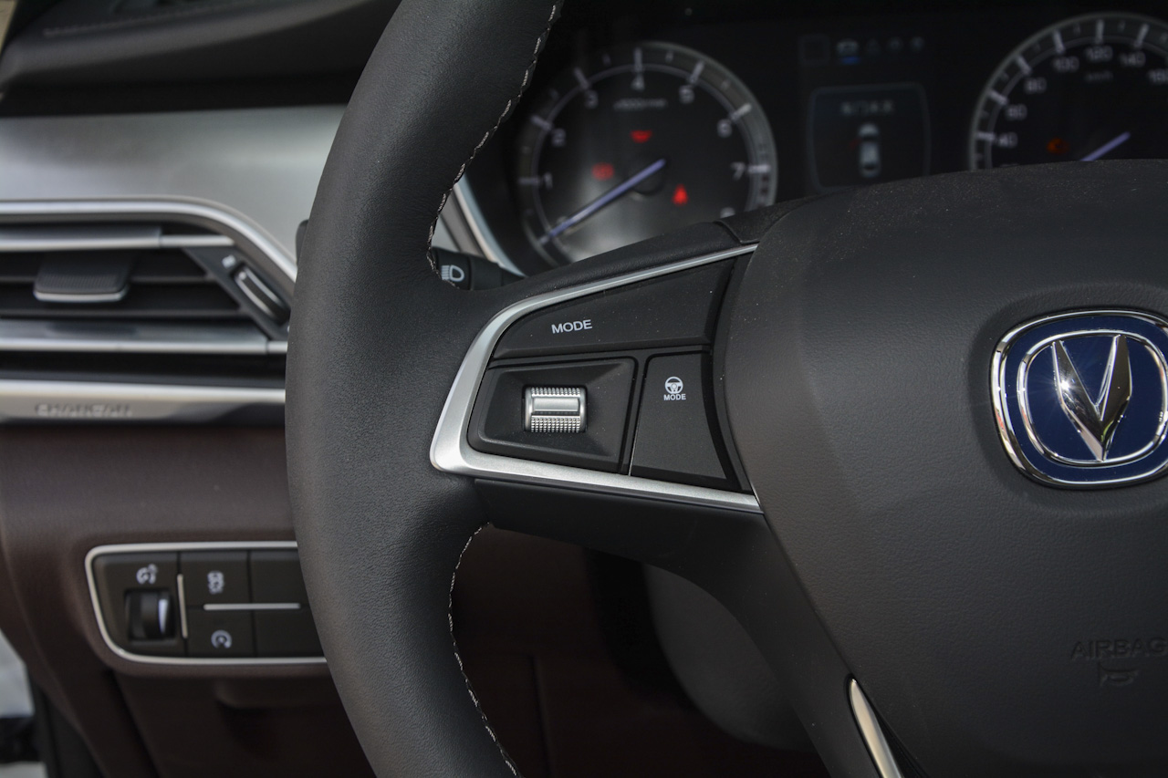 2018款睿骋CC1.5T手动典雅型