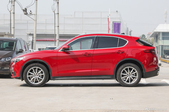  2017款Stelvio 2.0T 280HP自动豪华版