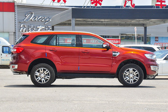 2016款撼路者2.0T自动两驱豪华版汽油