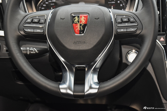 2018款荣威RX5 2.0T 30T自动两驱互联网黑金珍藏版