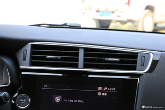 2018款DS 5LS 1.6T自动30THP尊贵型