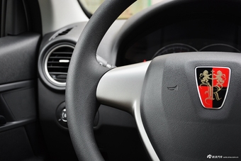 2015款荣威350 1.5L自动豪华天窗版