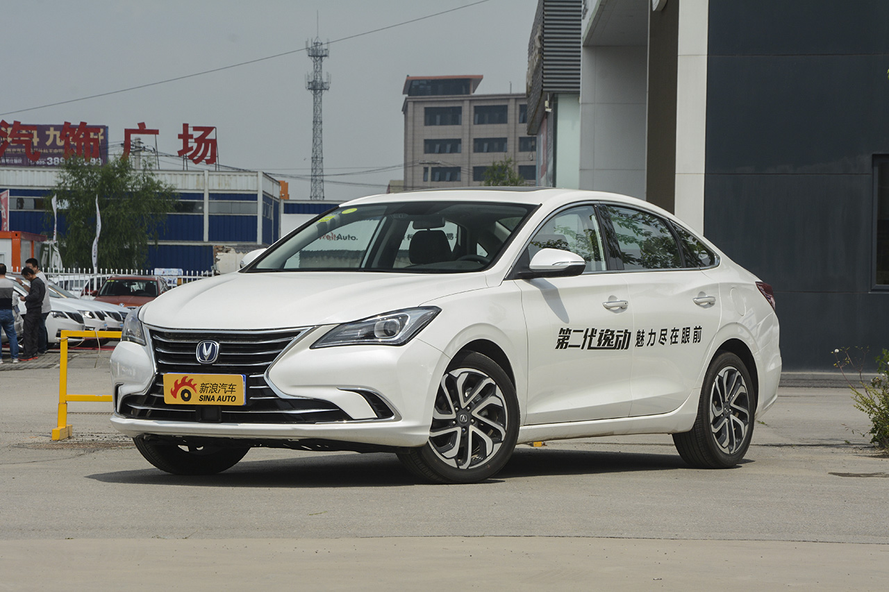 2018款逸动1.6L GDI自动尊尚型 