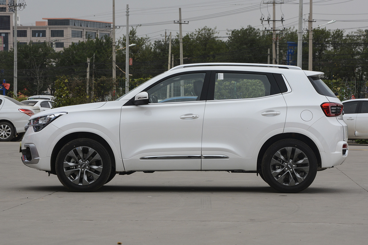 2017款瑞虎5x 1.5T手动精英型