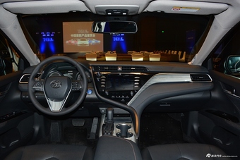 2018款凯美瑞2.5L 混动版