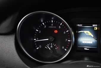 2017款哈弗H6 Coupe 2.0T手动两驱精英型红标