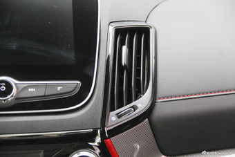 2017款长安CS55 1.5T自动炫动型